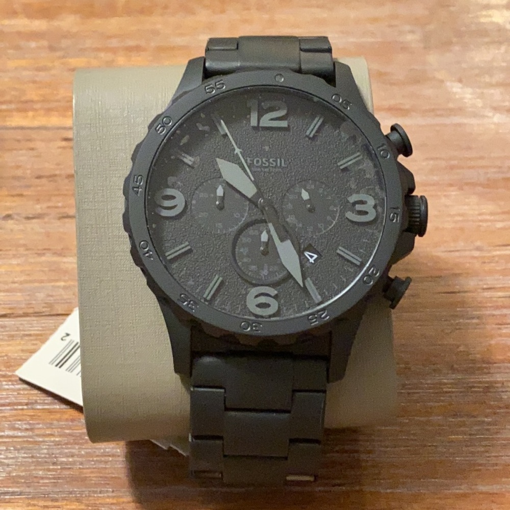 BRAND NEW FOSSIL MENS WATCH